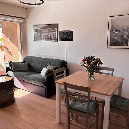 Agreable 2 Pieces Au Coeur De Thones 아파트 외부 사진